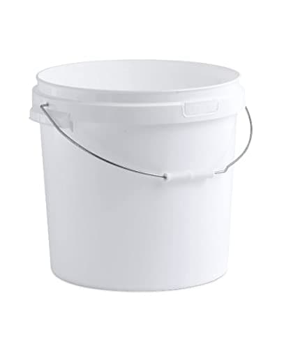 3 X 20 LITRE PLASTIC BUCKETS WITH LIDS AND HANDLE, HARD WEARING BUCKET