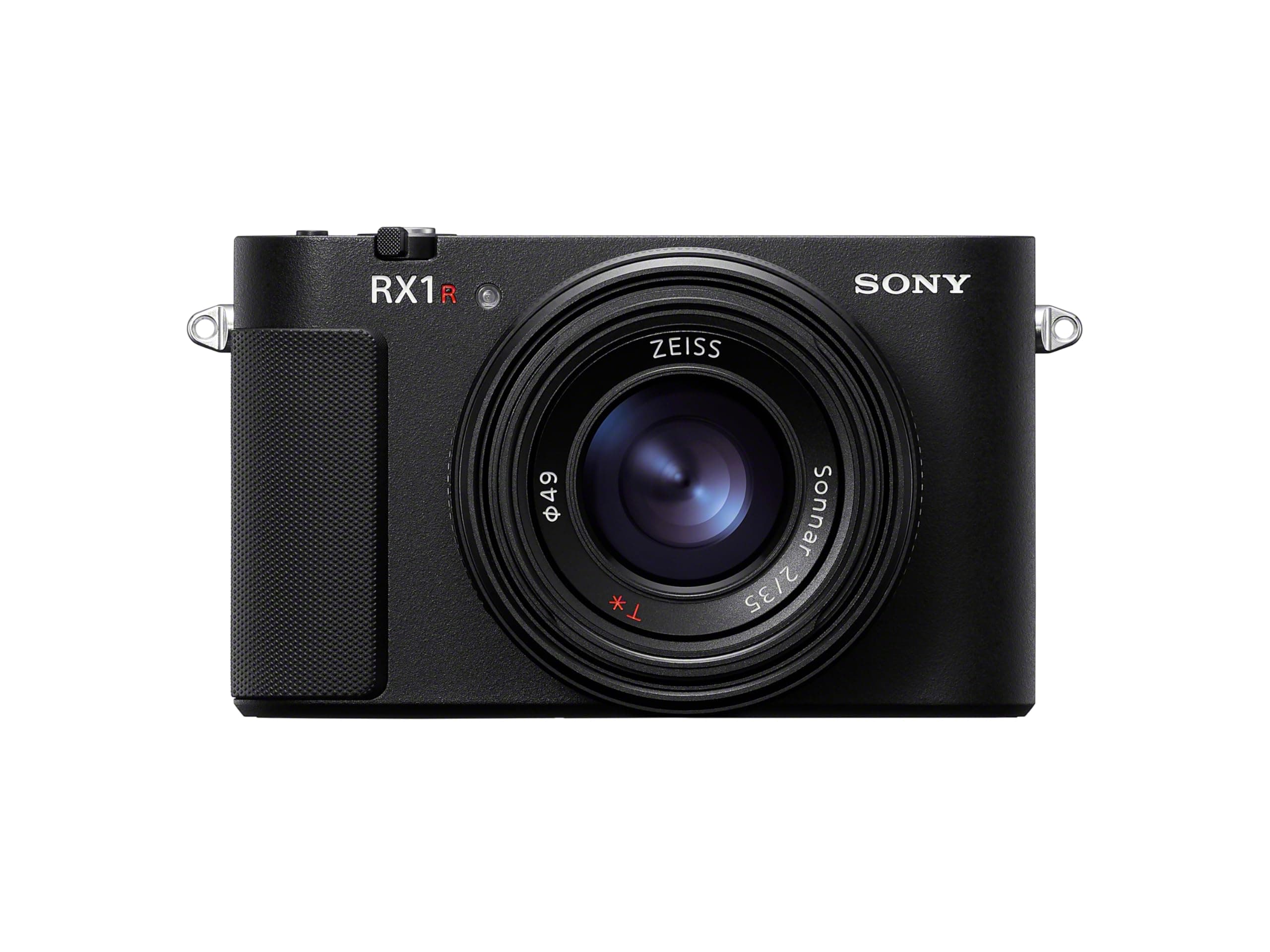 Sony RX1R III Full-Frame Premium Compact Camera Optimized with 61 MP CMOS Sensor, ZEISS® Sonnar T* 35mm F2 Lens, BIONZ XR™ Processor and AI-Based Subject Recognition