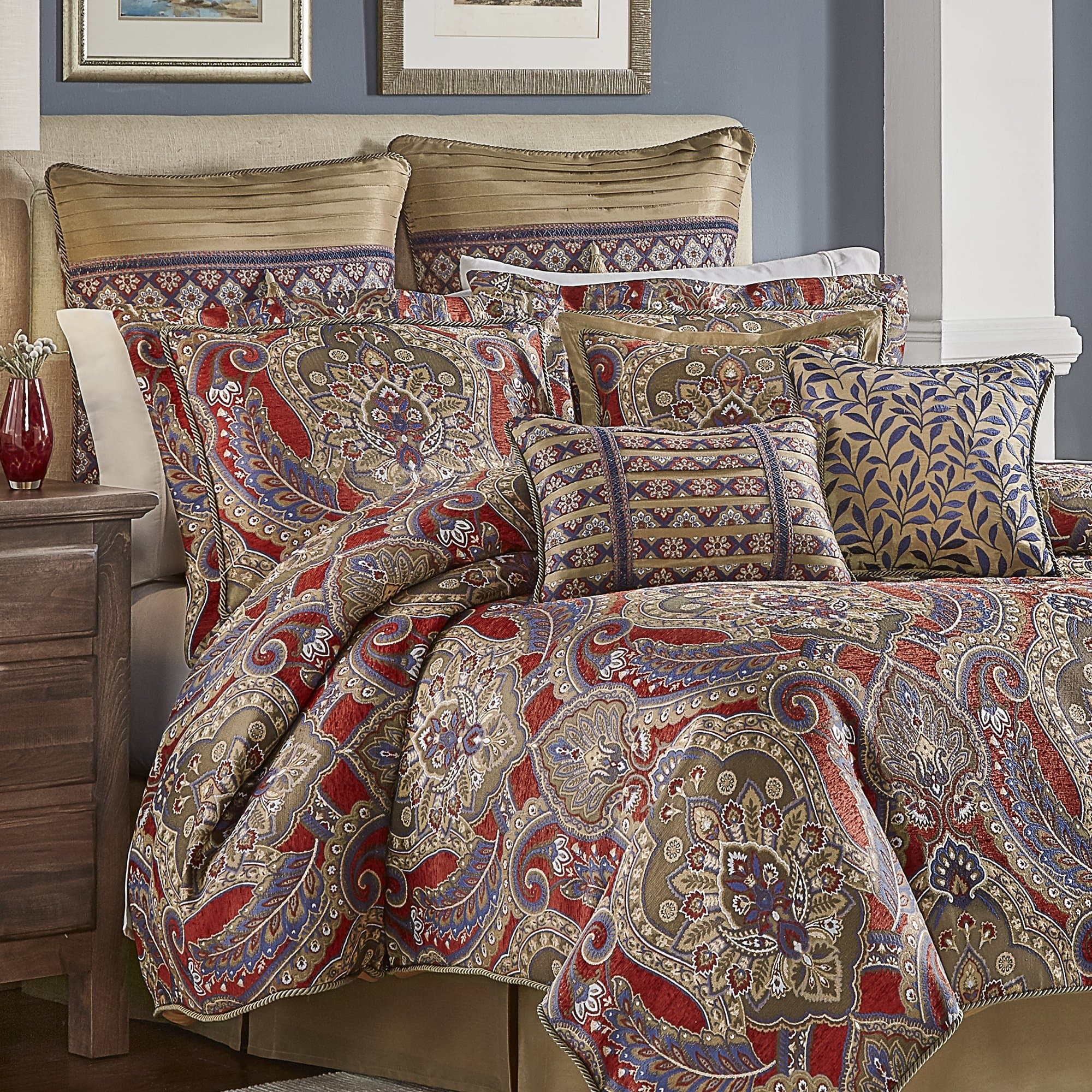 Croscill Margaux Comforter Set, California King, Multicolor